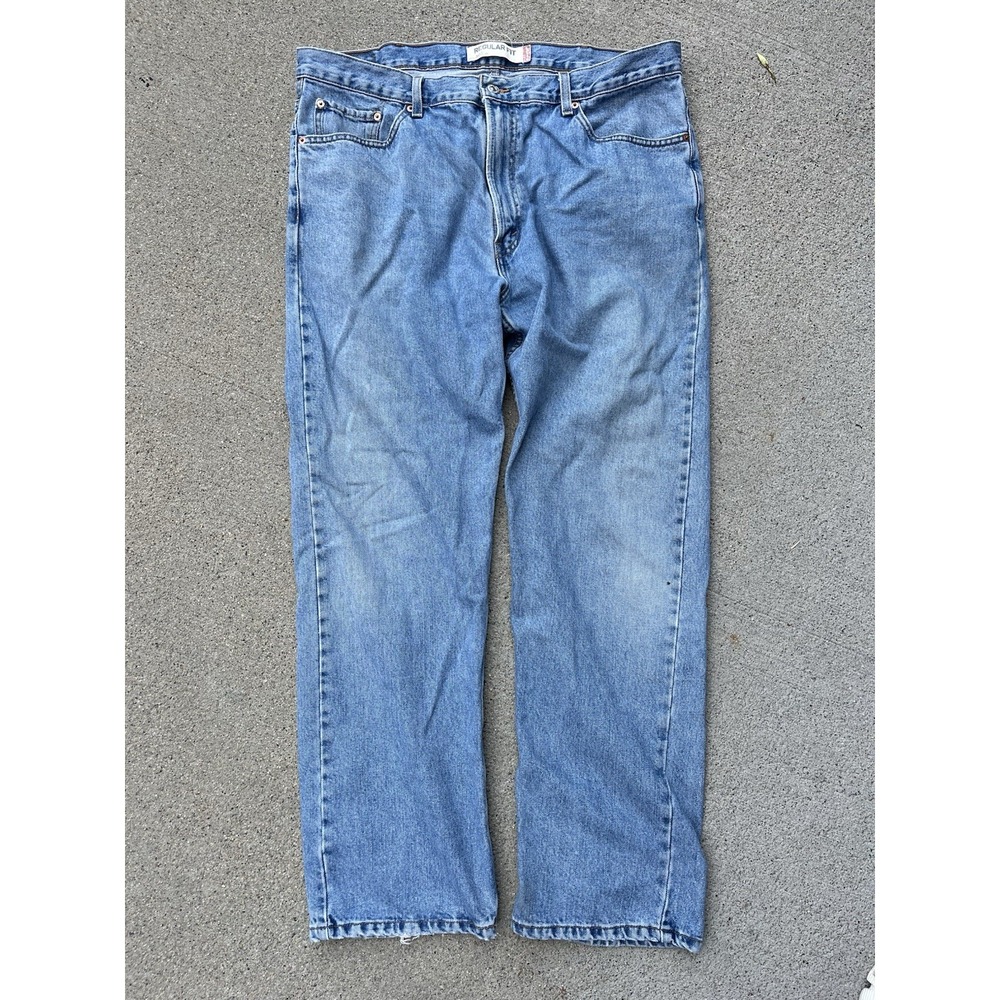 Vintage Levi's 505 Regular Fit Straight Leg Jeans 40x32 Medium Wash Blue Denim